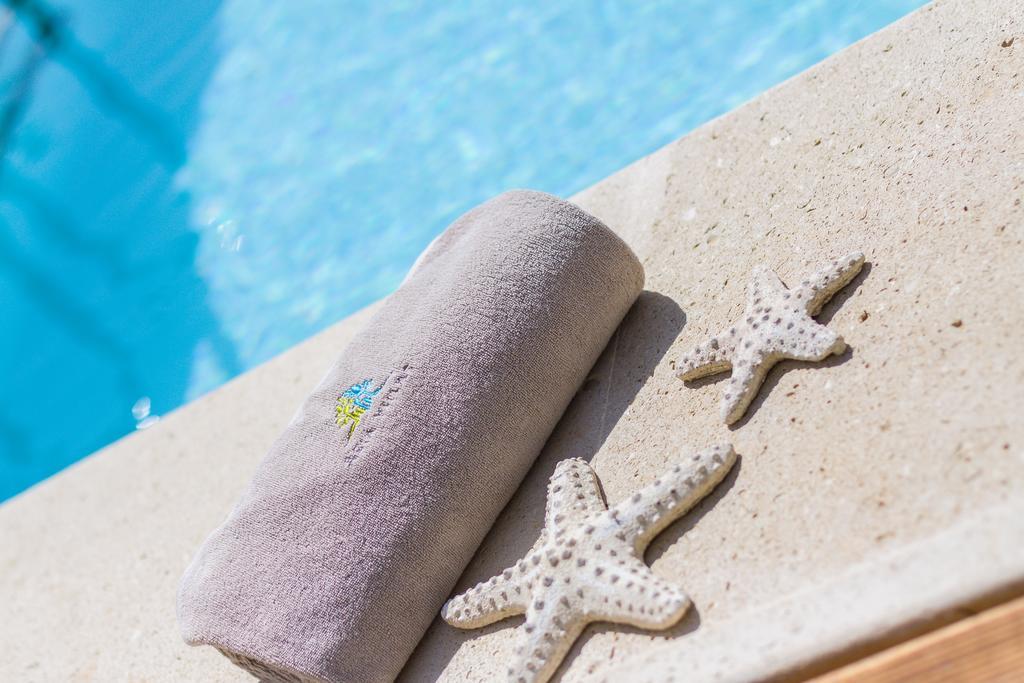 Aria Villas - Private Pool, Playground, Ping Pong & Close To Beach, By Thinkvilla Pigi  Exterior photo